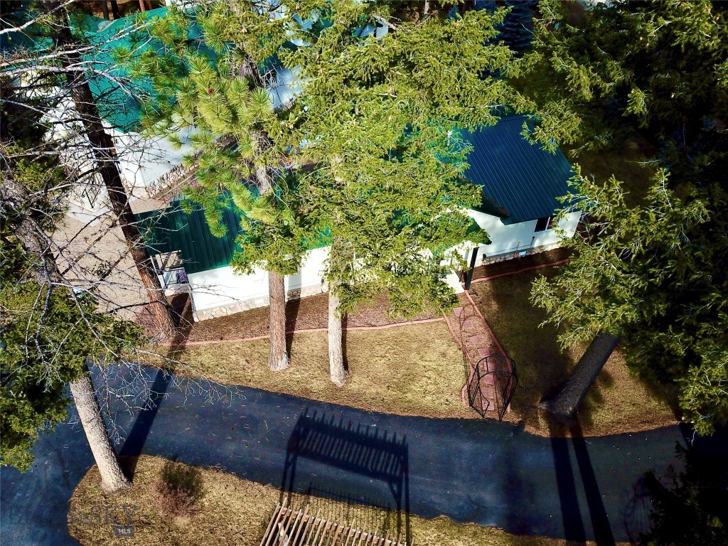 208 4th Property Photo 87