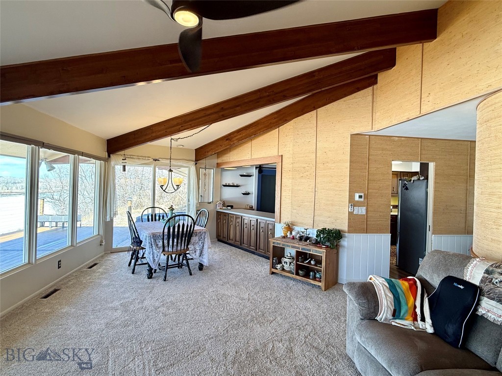 2 Fairgrounds Road Property Photo 28