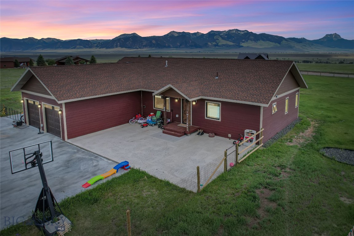 13 Diamondback Rd Property Photo 2