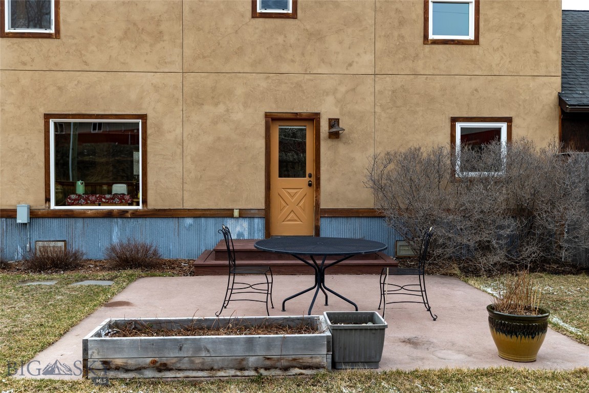 402 2nd Avenue N Property Photo 50