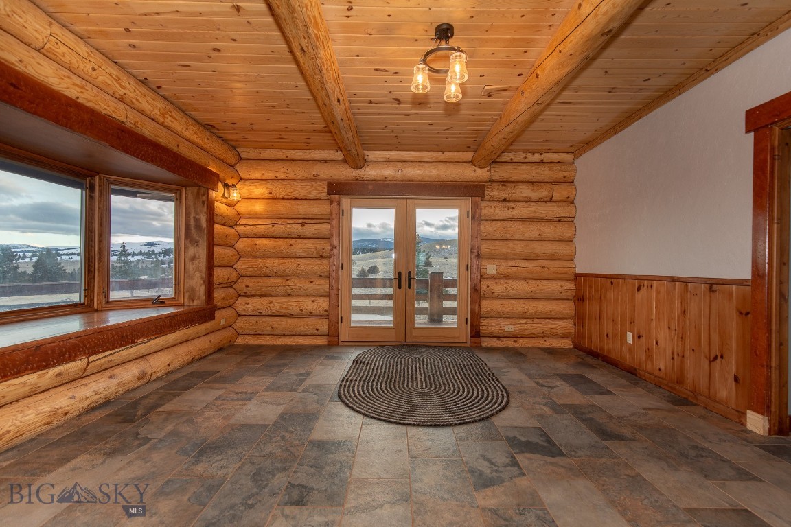 1380 Glacier View Dr Property Photo 25