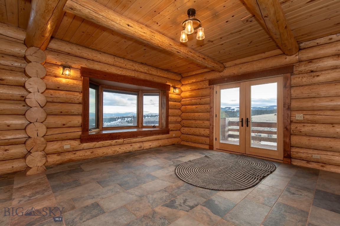 1380 Glacier View Dr Property Photo 34