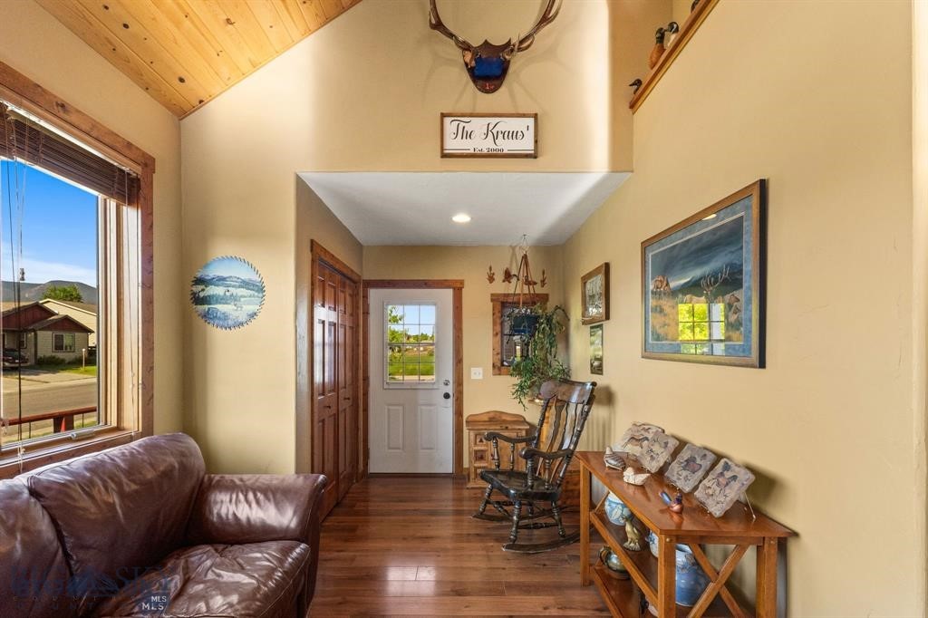 702 Nebula Street Property Photo 19