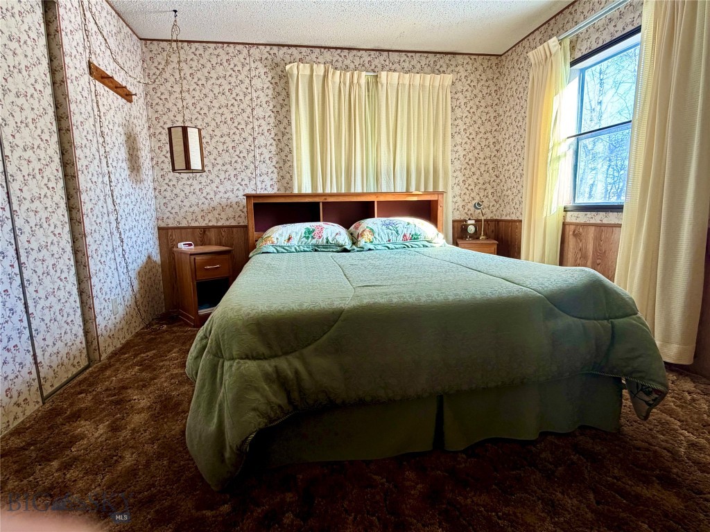 28 W Shore Road Property Photo 9