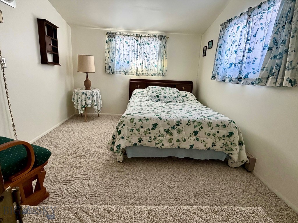 28 W Shore Road Property Photo 11