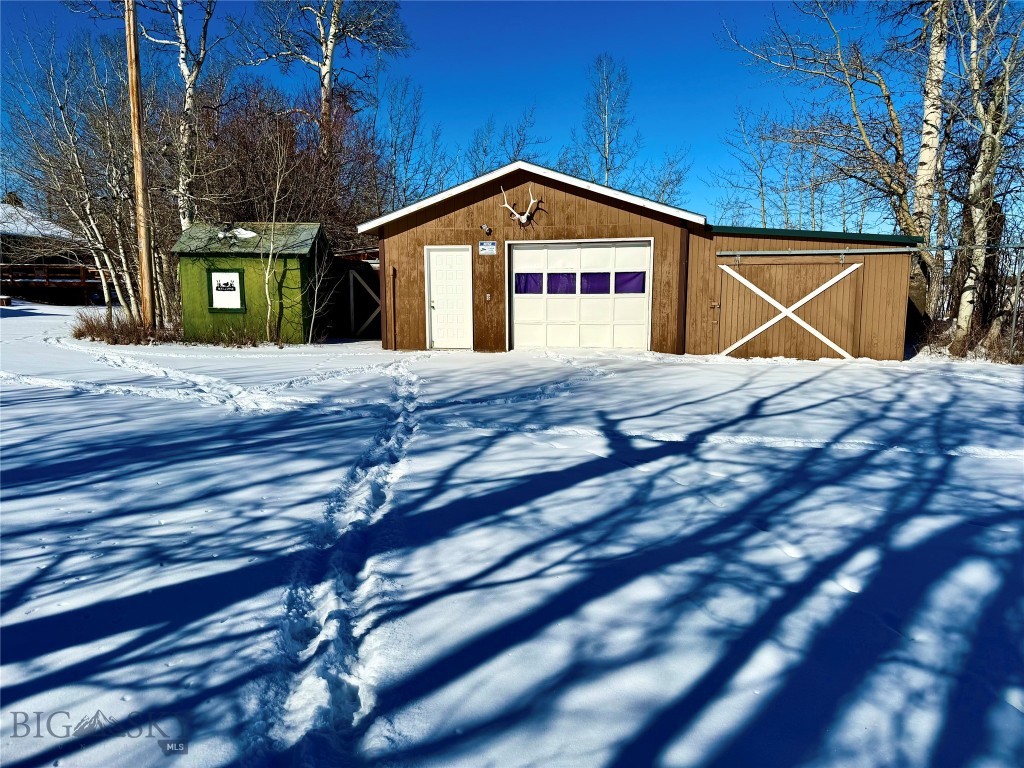 28 W Shore Road Property Photo 14