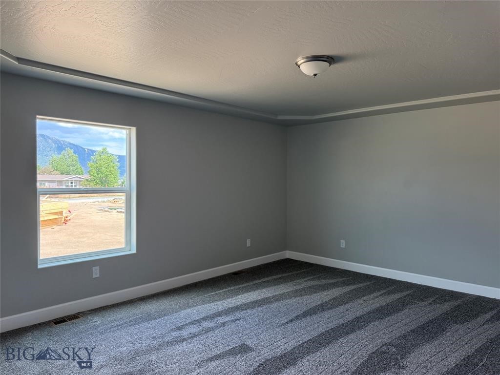 4130 Western Boulevard Property Photo 4