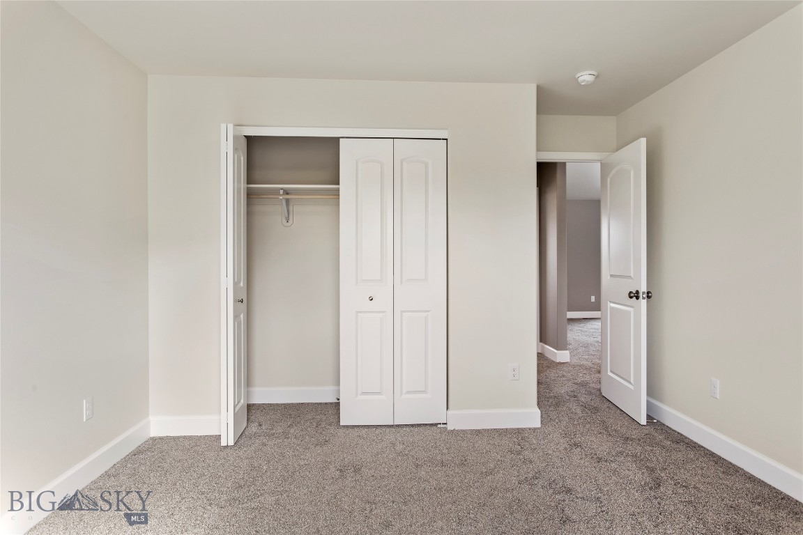 4130 Western Boulevard Property Photo 8