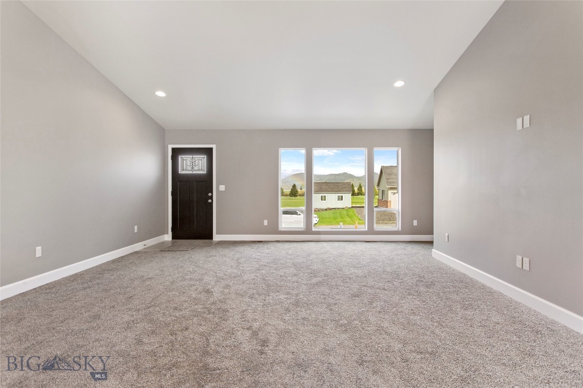 4130 Western Boulevard Property Photo 10