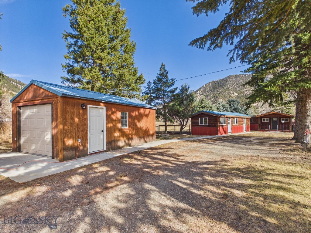 4964 Us Highway 89 S Property Photo 45