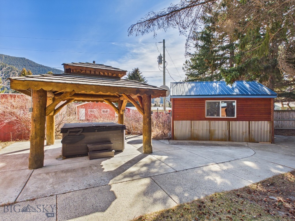 4964 Us Highway 89 S Property Photo 53