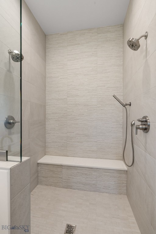 678 Clancy Way Property Photo 20