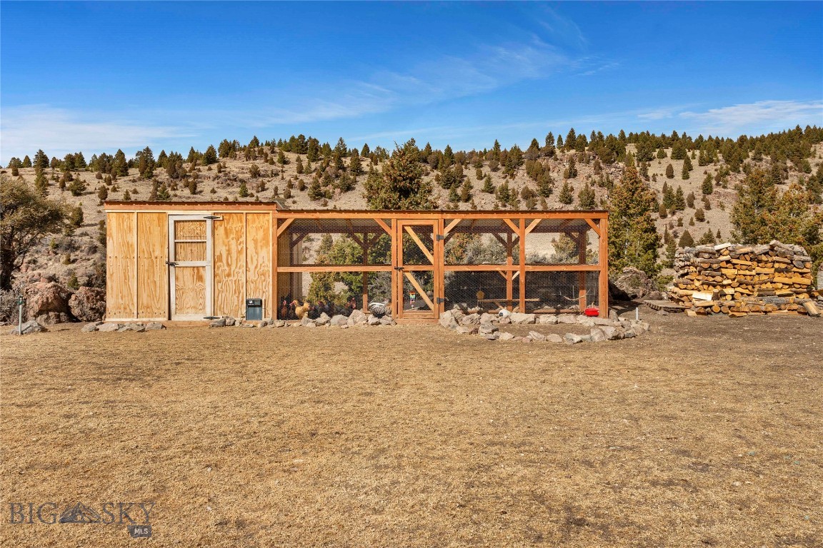 960 Tenderfoot Trail Property Photo 44