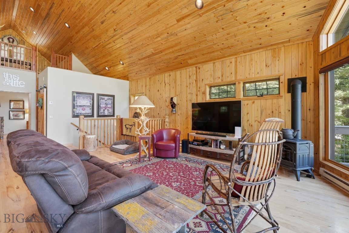 5 East Slope Road Property Photo 14