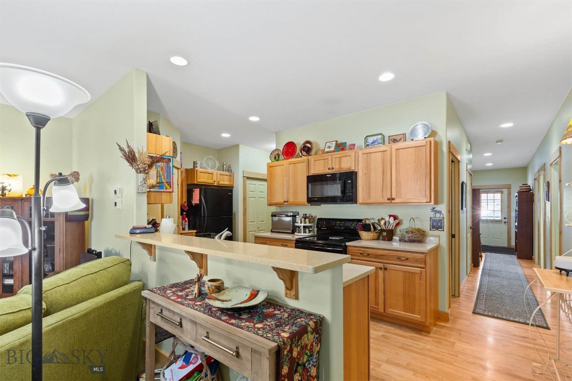 4541 Ethan Way C Property Photo 6