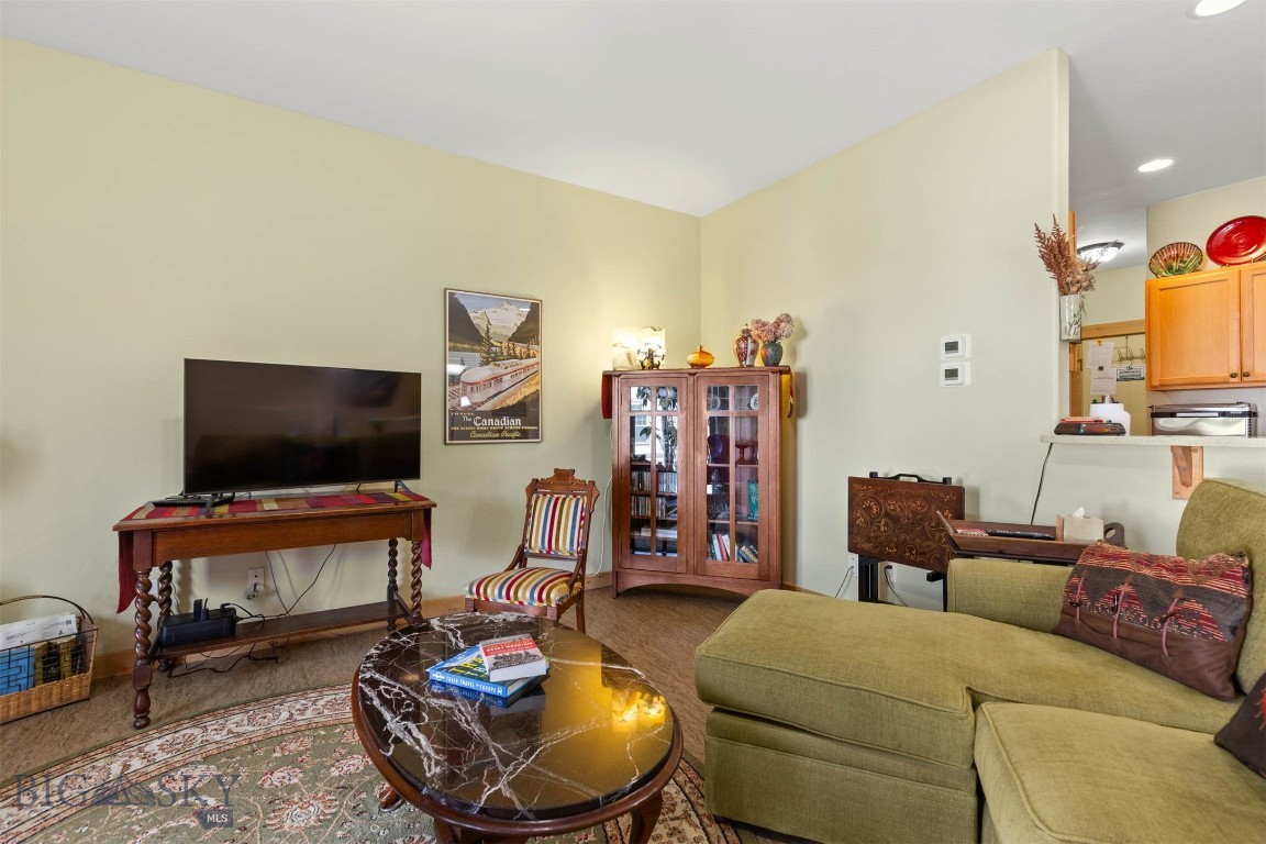 4541 Ethan Way C Property Photo 7