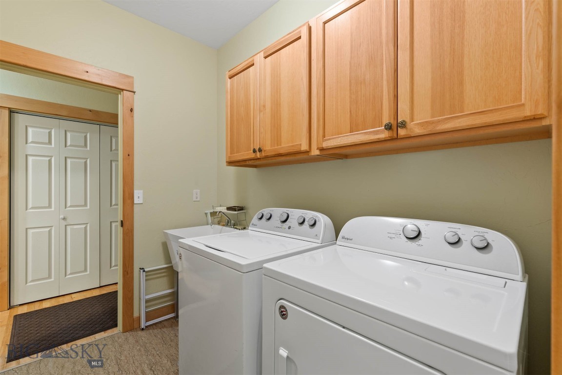 4541 Ethan Way C Property Photo 22