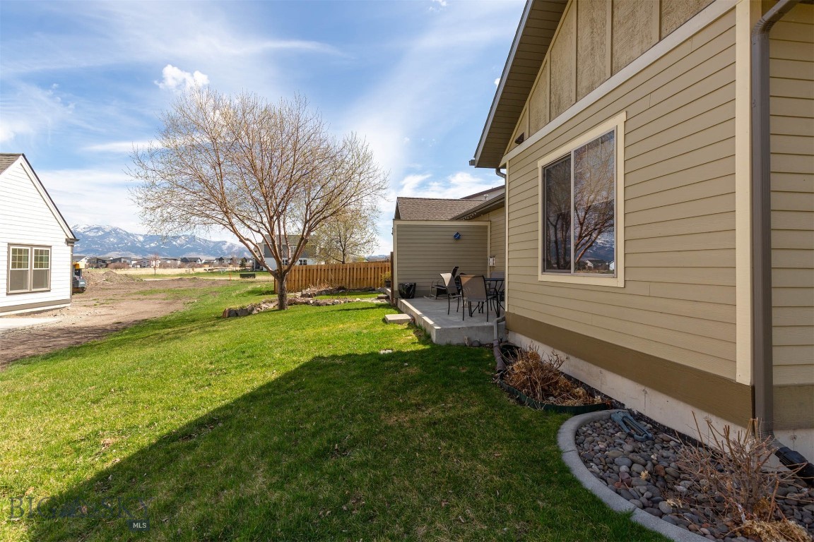 4541 Ethan Way C Property Photo 26