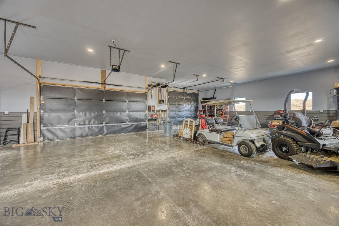 17 Grandview Court Property Photo 37