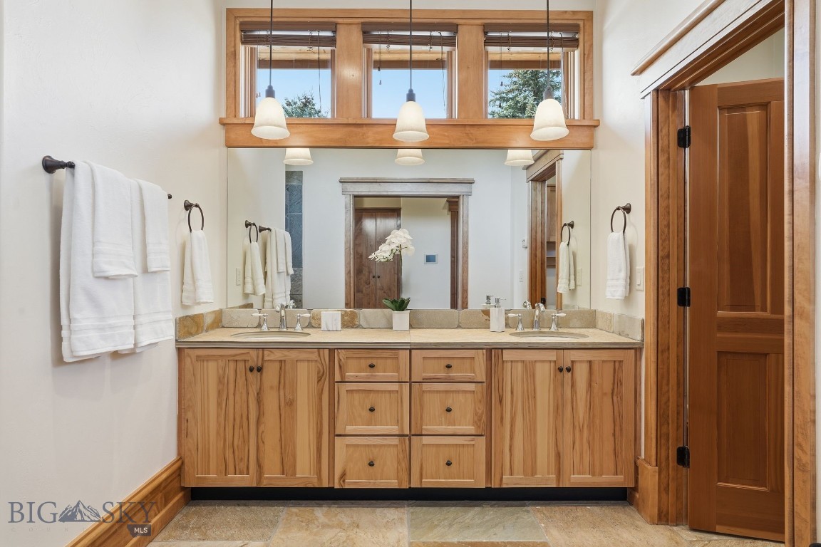 1240 Twin River Cutoff Property Photo 40
