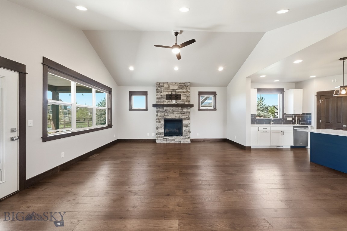 149 Travelers Property Photo 3