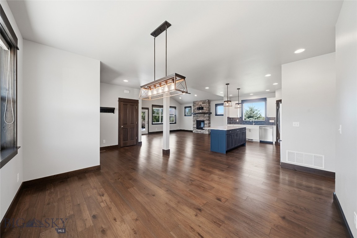 149 Travelers Property Photo 12