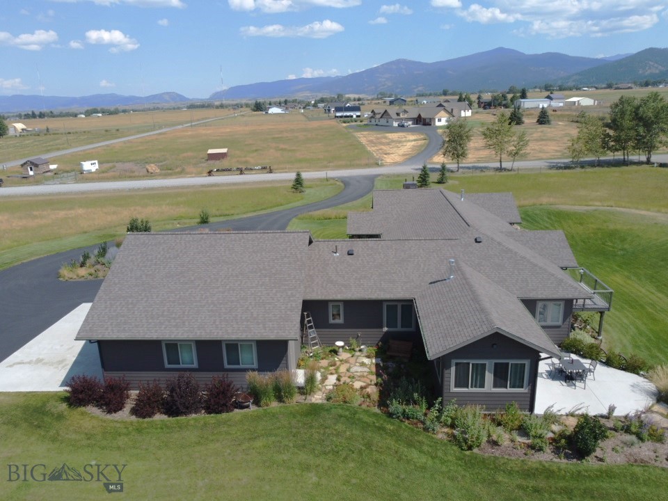31 Cayuse Trail Property Photo 46