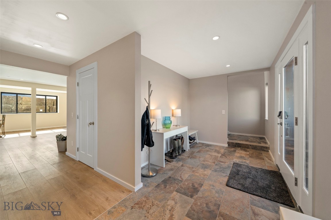 1080 Upper Tom Burke Road Property Photo 23