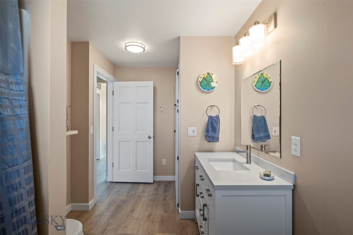 1080 Upper Tom Burke Road Property Photo 41