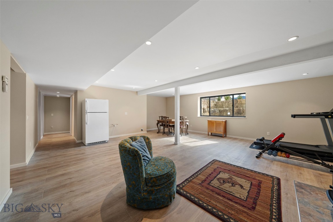 1080 Upper Tom Burke Road Property Photo 44