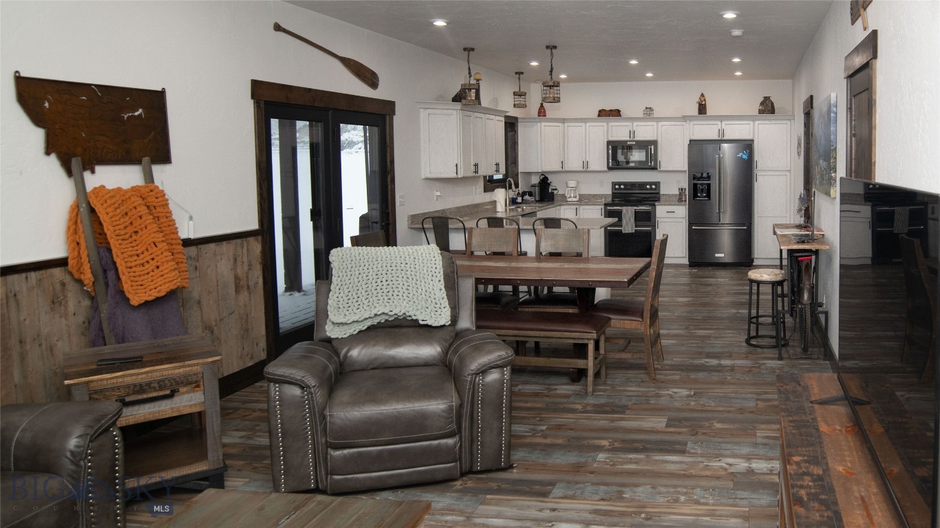 5 Fox Trail Way Property Photo 24