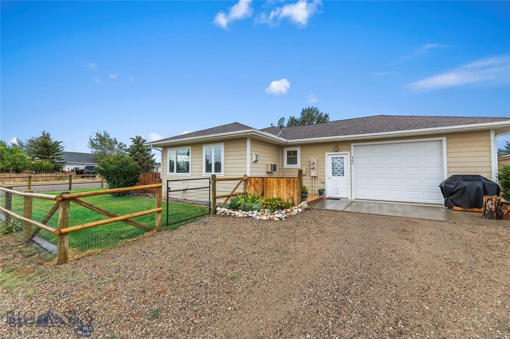440 Beaverhead St Property Photo 35
