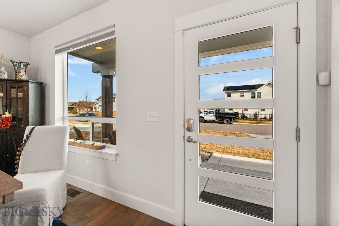2142 Chipset Street Property Photo 5