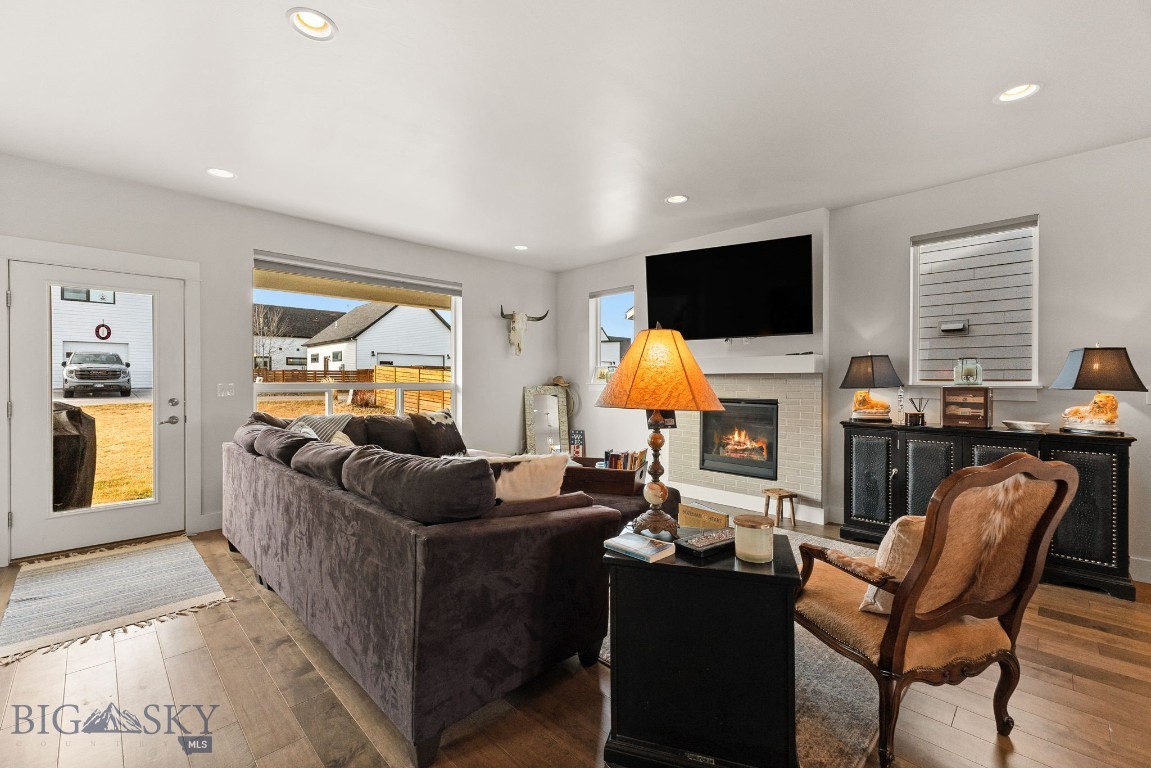 2142 Chipset Street Property Photo 16