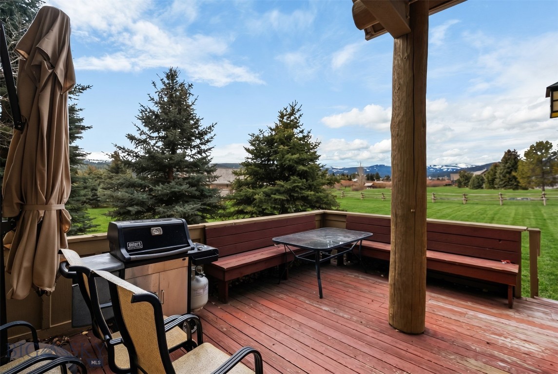 110 Crail Ranch Drive Property Photo 6