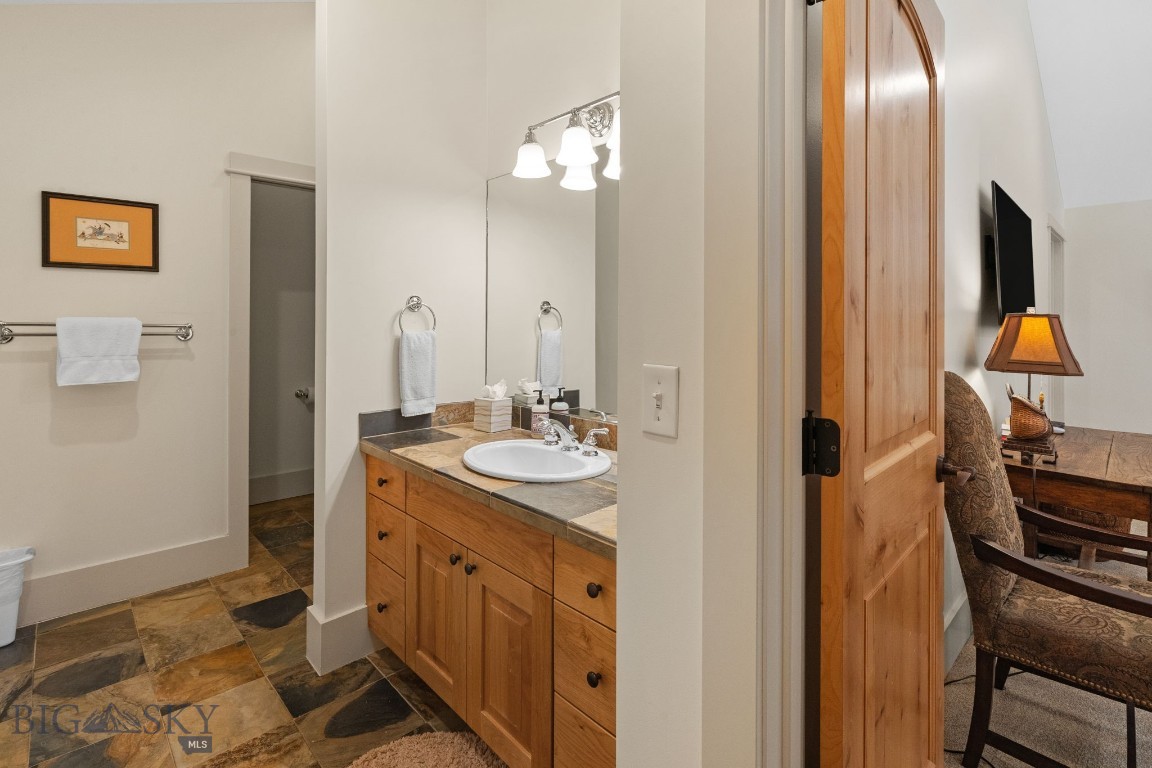 110 Crail Ranch Drive Property Photo 44