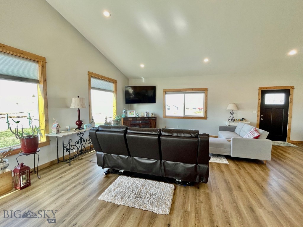 50 Tanager Lane Property Photo 10