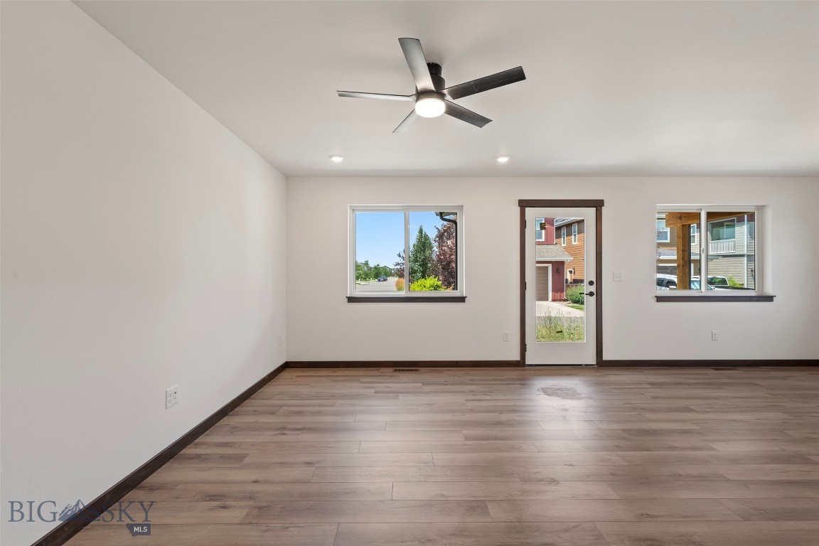 1201 Westwood Circle C Property Photo 6