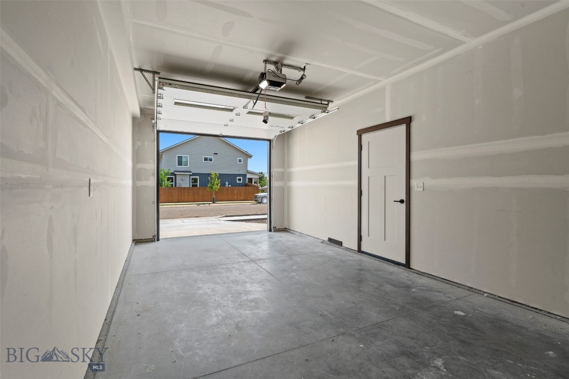 1201 Westwood Circle C Property Photo 37