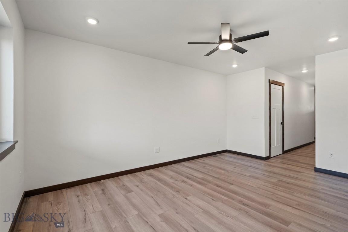 1201 Westwood Circle B Property Photo 6