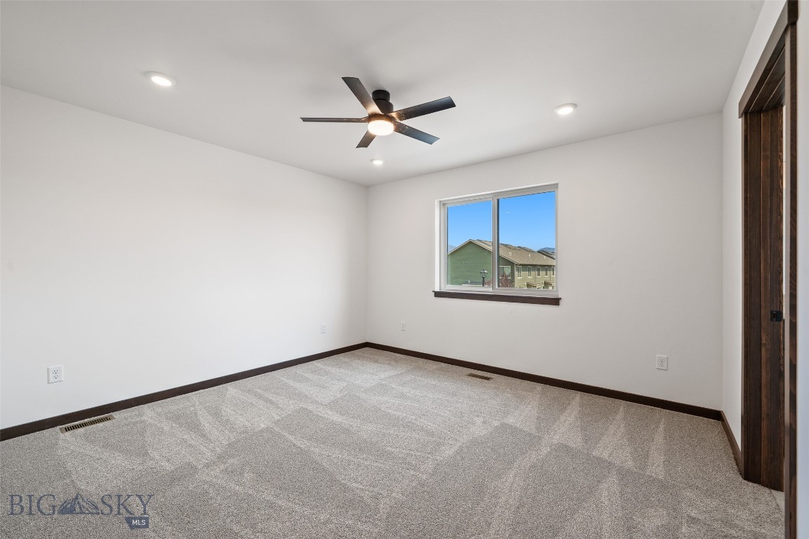 1201 Westwood Circle B Property Photo 16