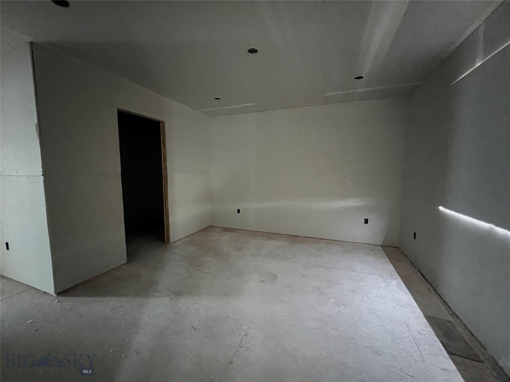 1201 Westwood Circle A Property Photo 6