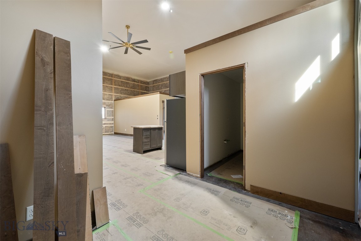 219 Ayers Street Property Photo 5