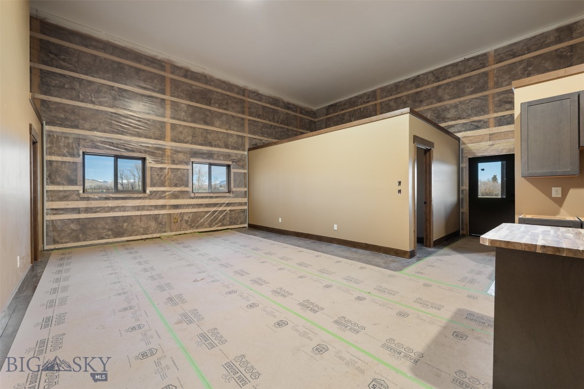 219 Ayers Street Property Photo 7