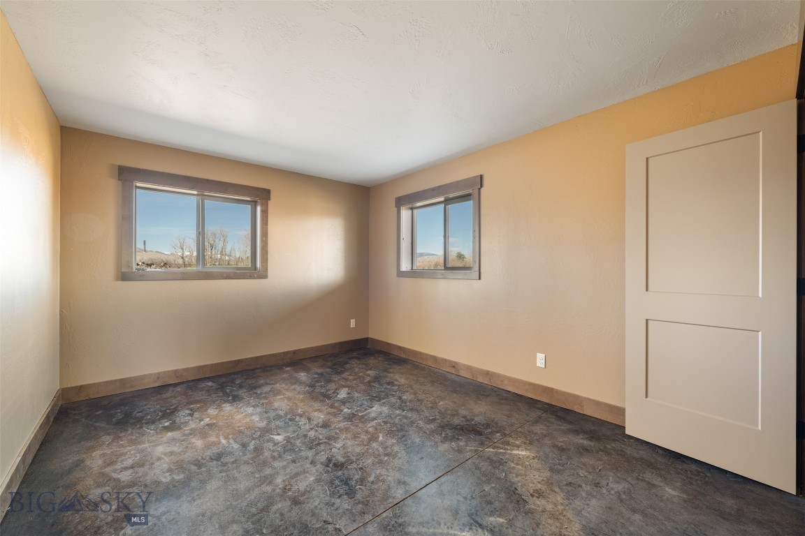 219 Ayers Street Property Photo 16
