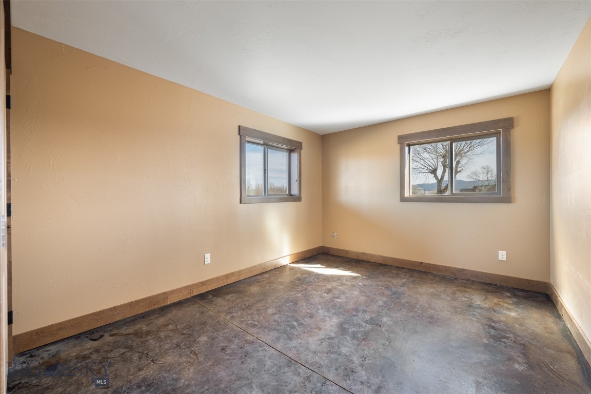 219 Ayers Street Property Photo 18