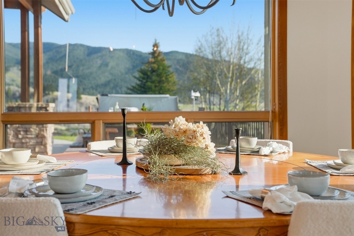 585 Wildrose Lane Property Photo 37