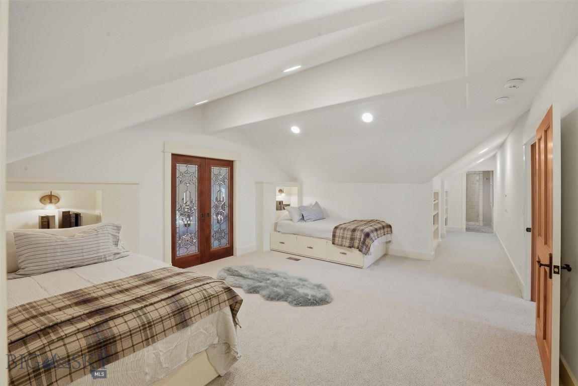 585 Wildrose Lane Property Photo 76