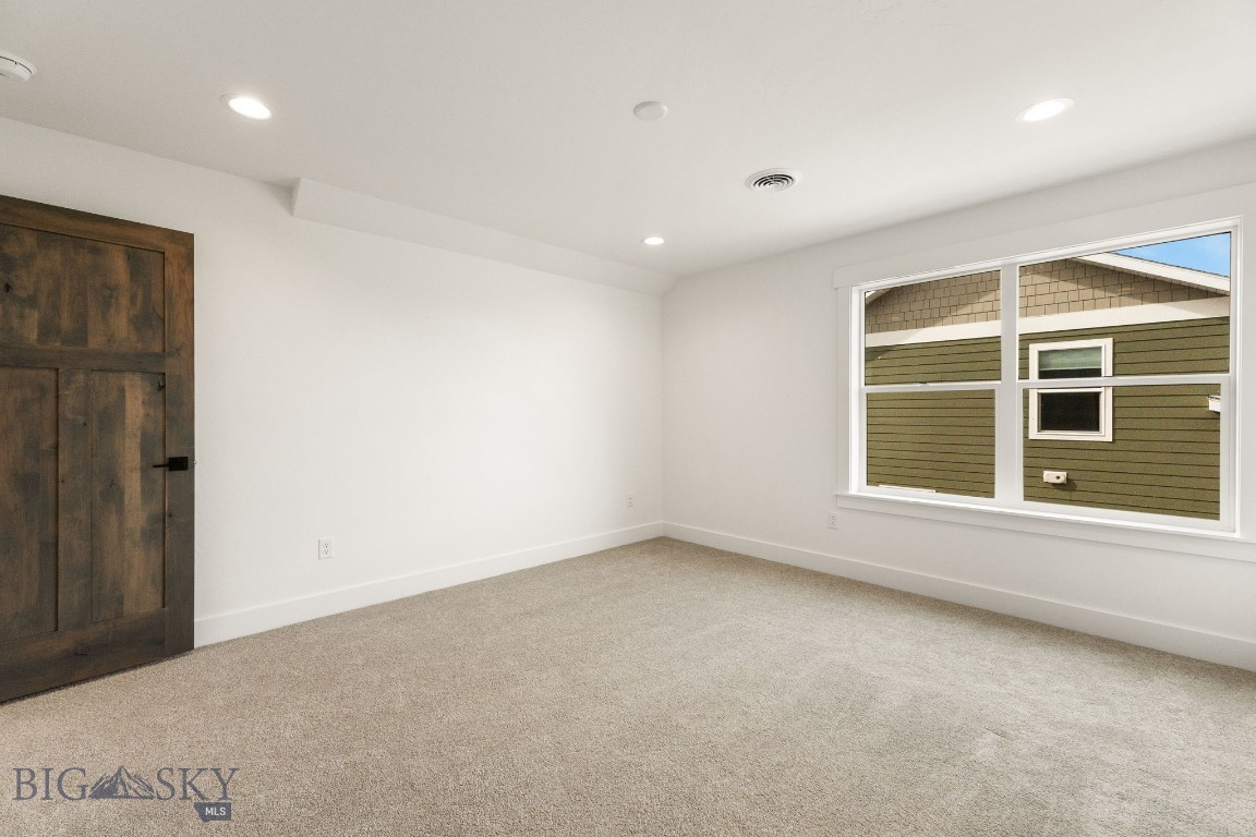 915 Arnold Property Photo 41