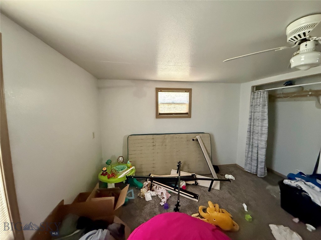 1025 Montana Avenue Property Photo 40